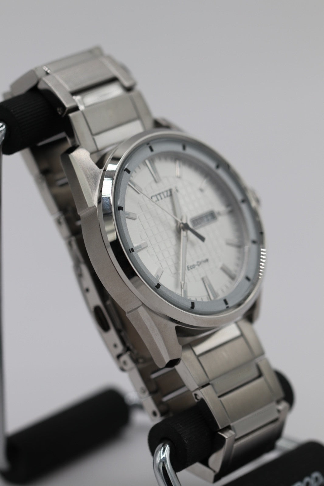Citizen Eco-Drive CTO Mens Silver Calendar Bracelet Watch 42mm  AW0080-57A
