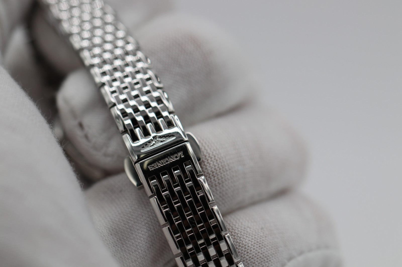 Longines La Grande Classique MOP Diamond Ladies Watch L4.241.0.80.6