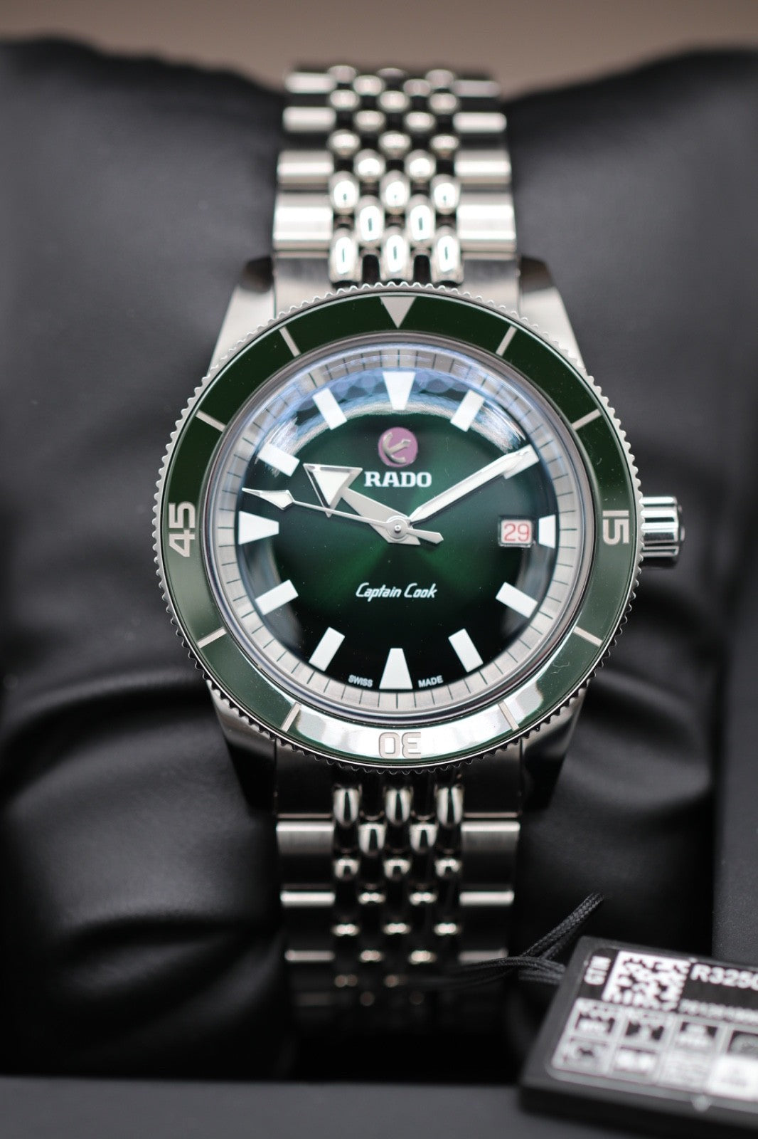 Rado Captain Cook 42mm Auto Green Dial Men's Watch R32505318