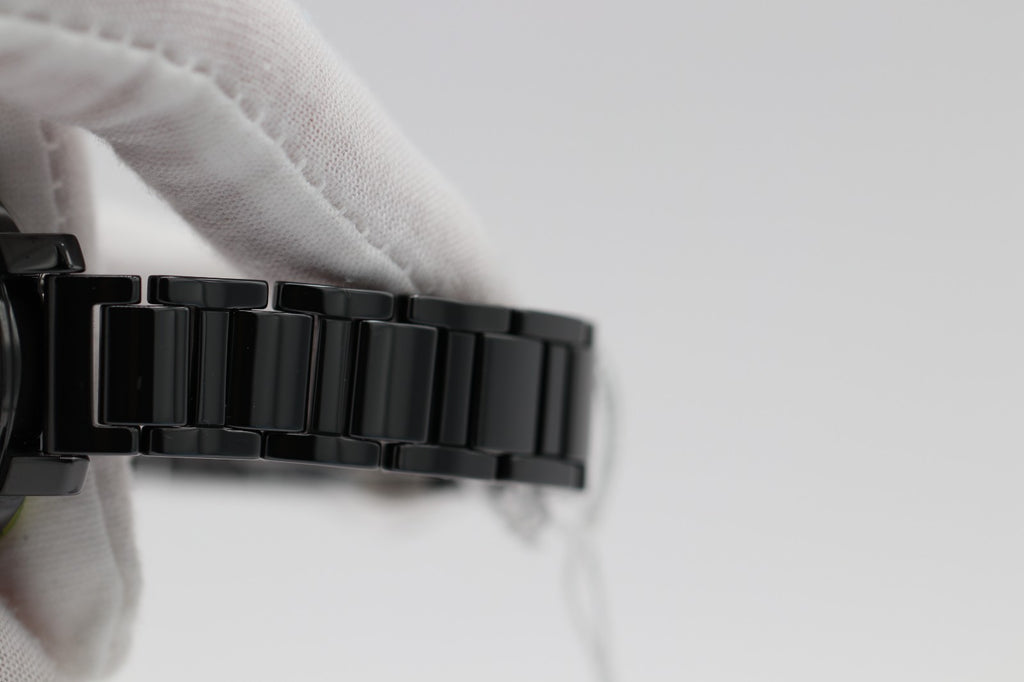 Movado Bold Evolution 2.0 Women's Black Ceramic Quartz Watch 3601235