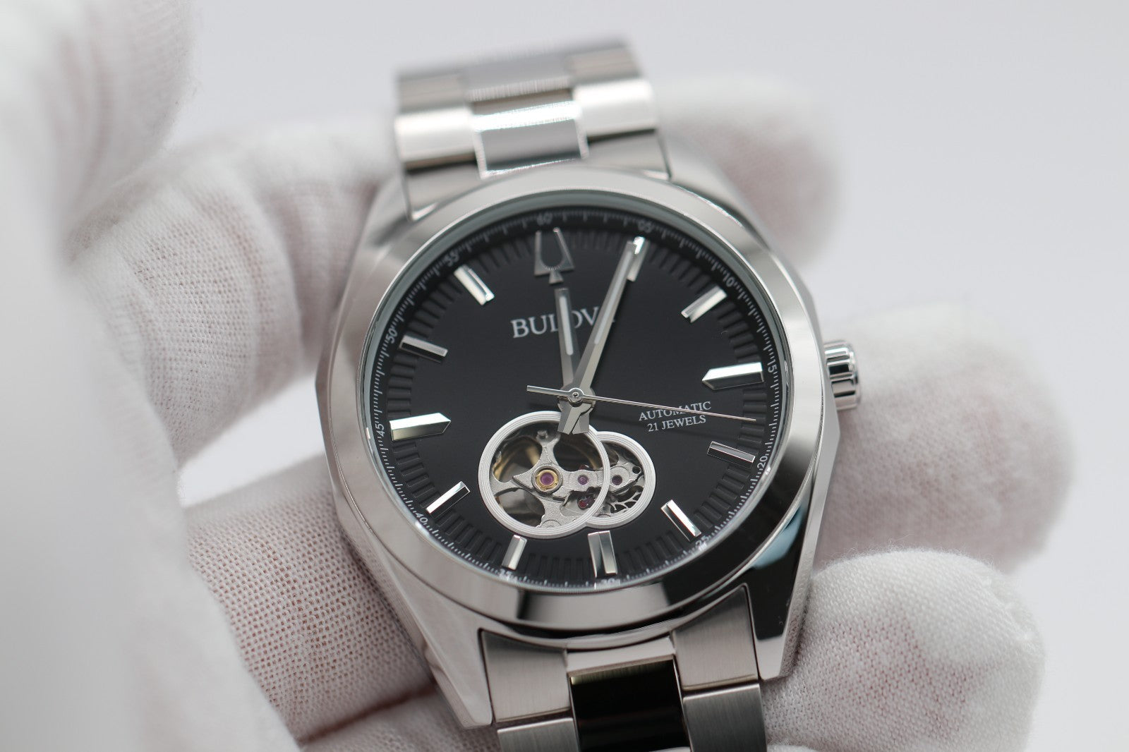 Bulova Surveyor Classic Automatic Men's Watch 42 mm 96A270