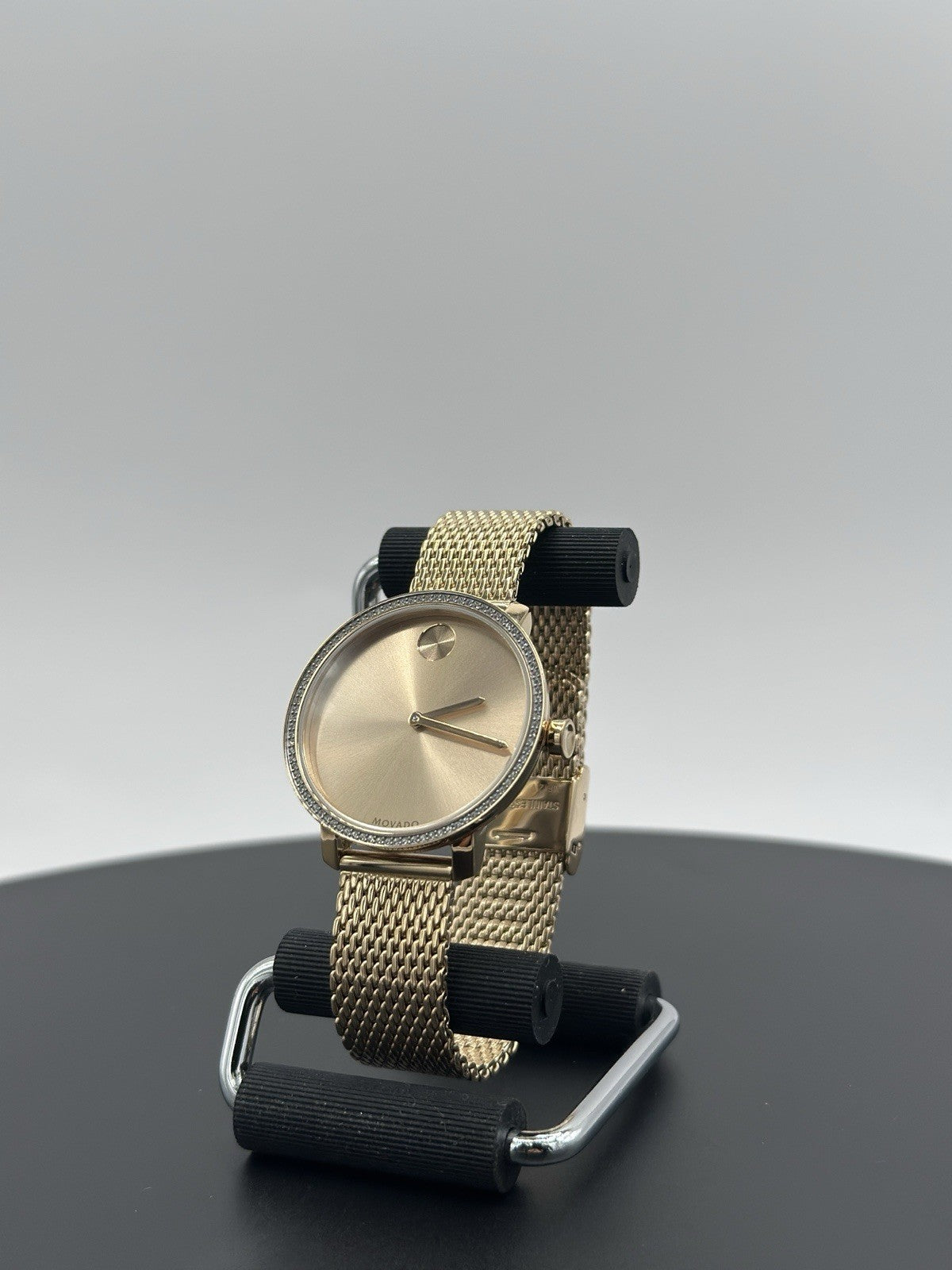 MOVADO BOLD 3600656 SHIMMER GOLD CRYSTAL BEZEL MESH LADIES SWISS WATCH 34 MM