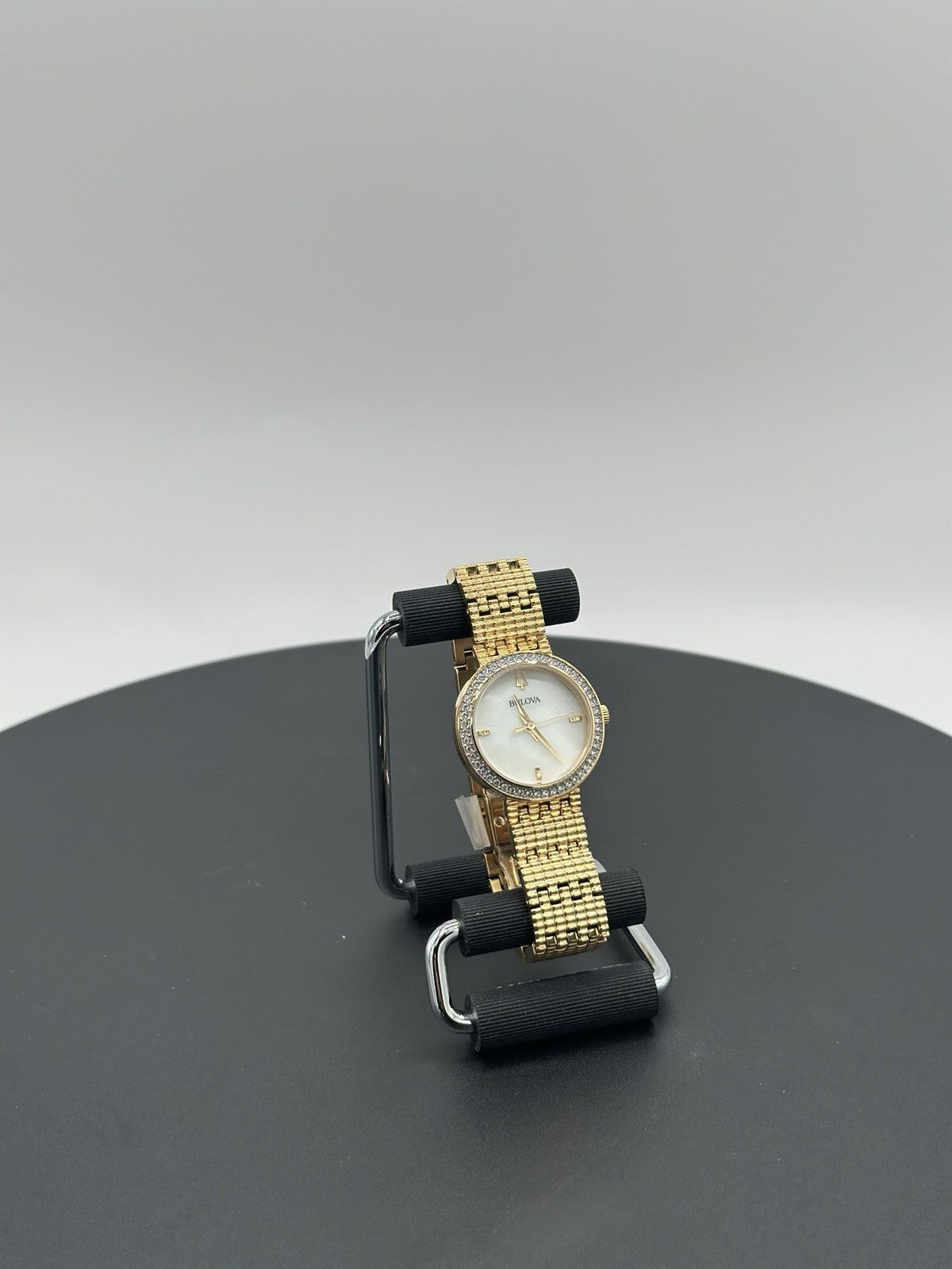 BULOVA $350 WOMEN'S DAZZLING CRYSTALS GOLD, M-O-PEARL DIAL WATCH PHANTOM 98L278
