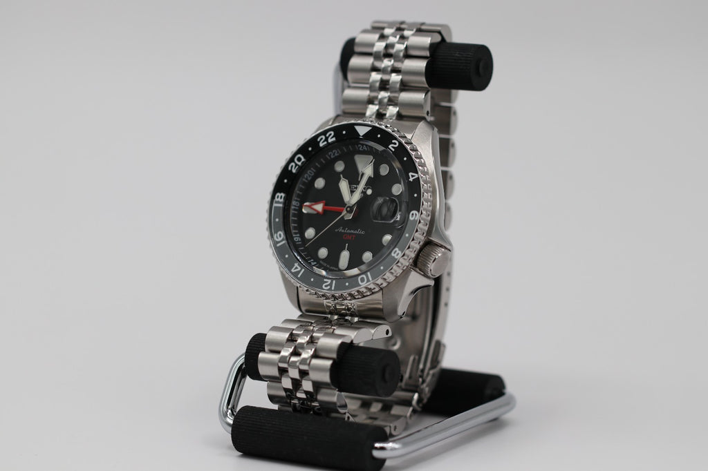 Seiko 5 Five Sports SSK001 SKX GMT Automatic Watch 100m Black Dial SSK001K1