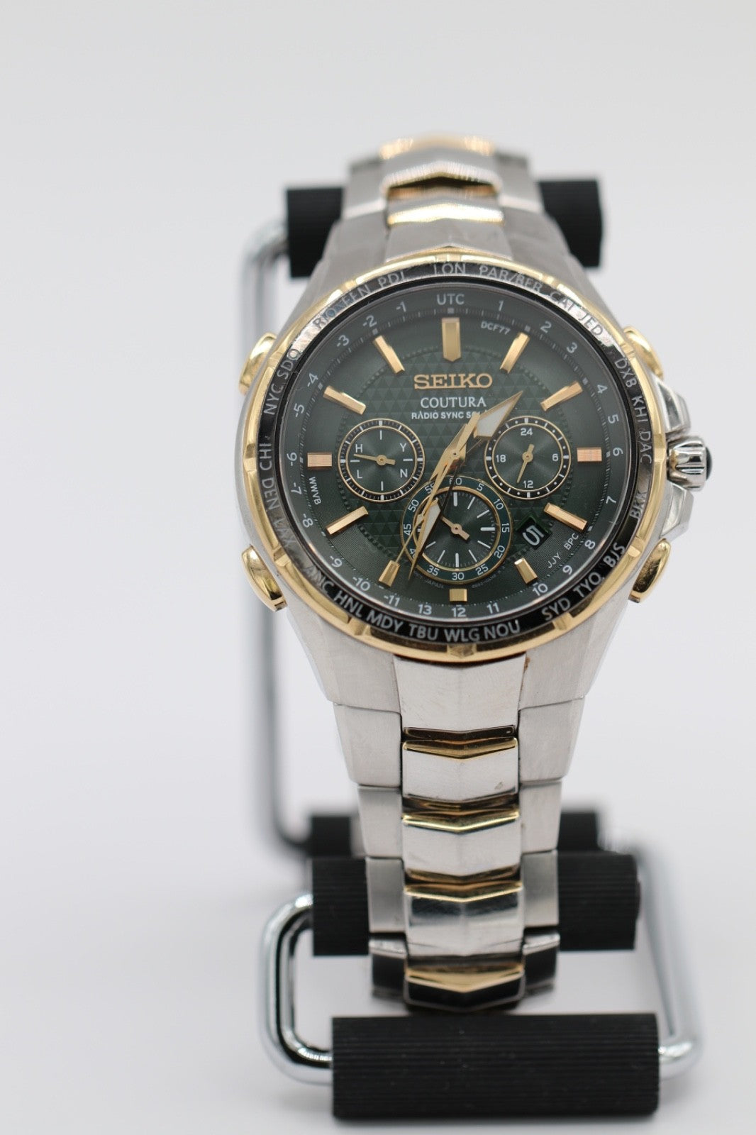 Seiko Coutura SSG022 Radio Sync Solar Chronograph 10 ATM 45.5mm Men's Watch