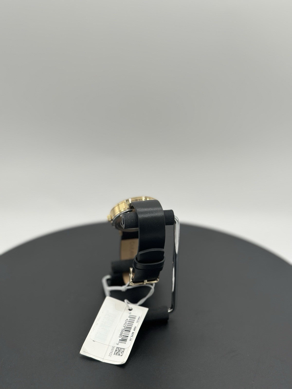 New Caravelle Men's Classic Black Dial Watch Genuine Leather Durable 44A121 $275