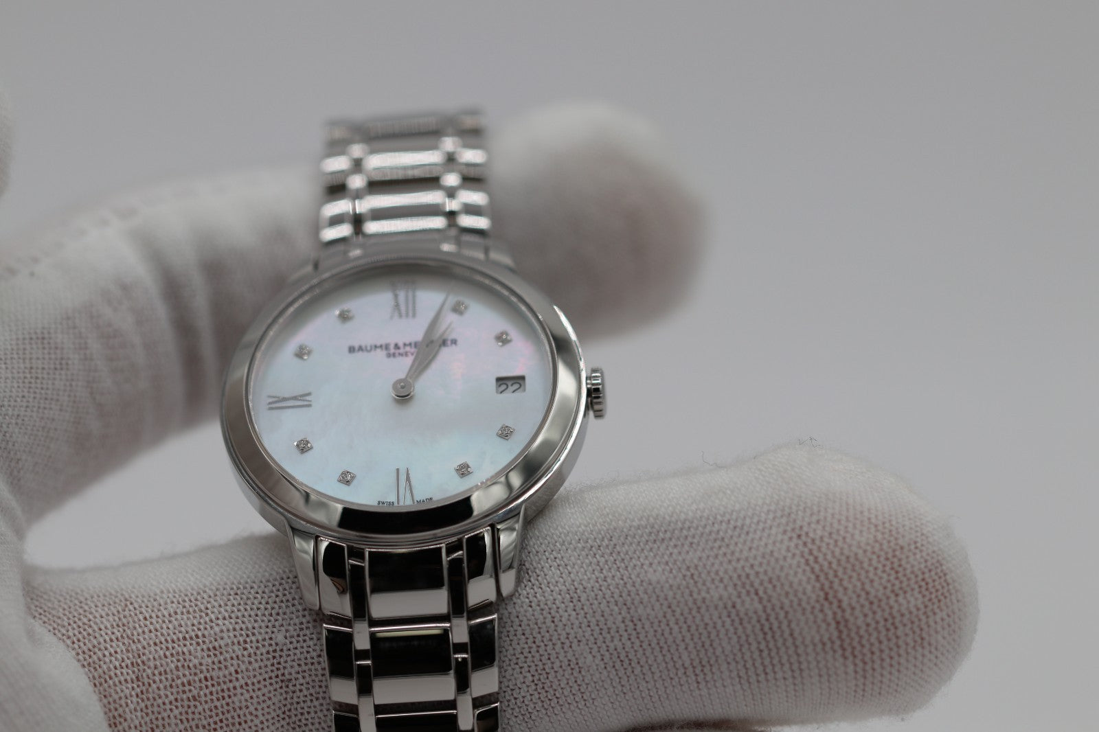 Baume et Mercier Classima MOP  Dial Ladies Watch MOA10326