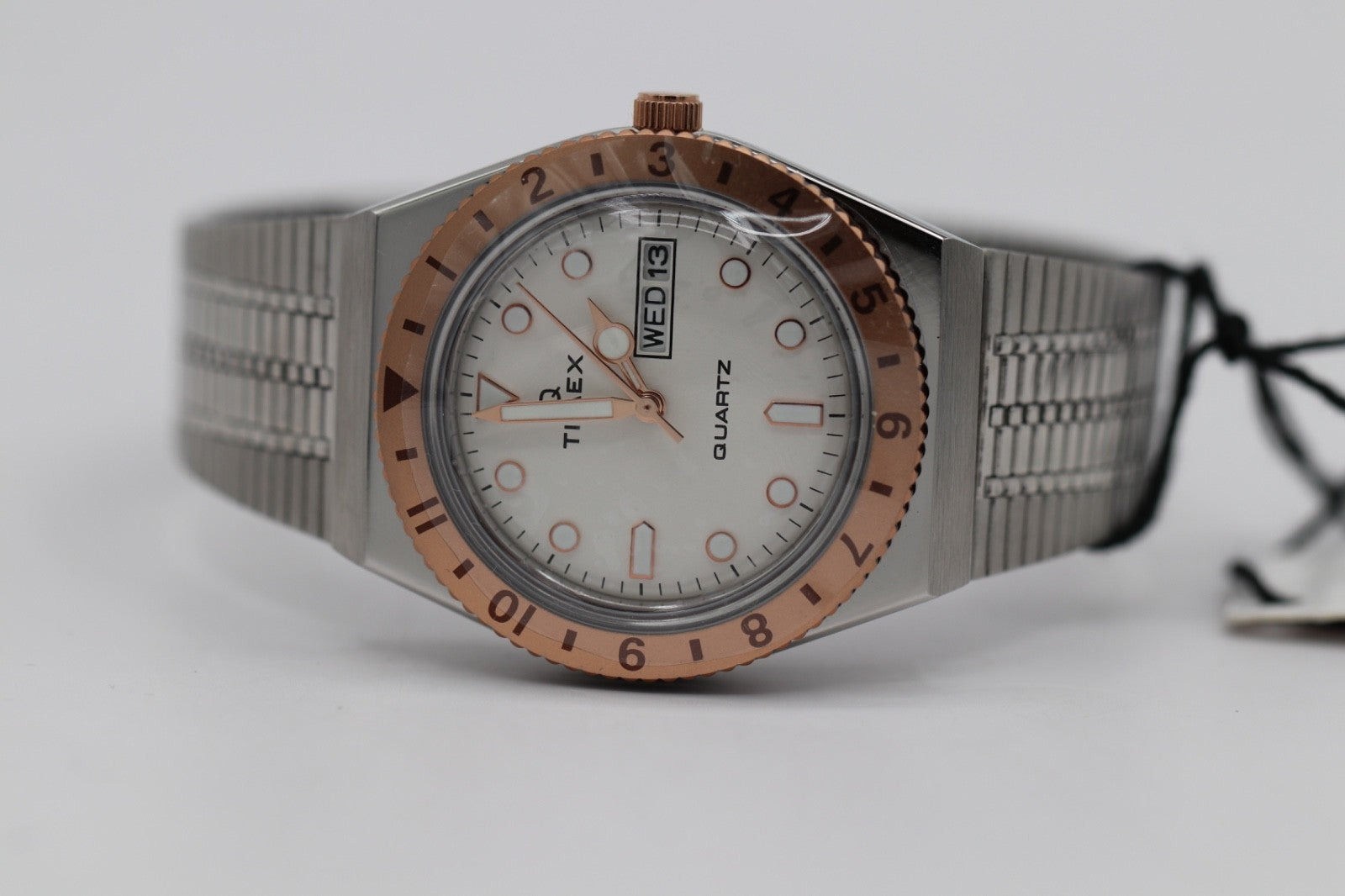 Timex Q 36mm Stainless Steel Bracelet Silver/White Women's Watch TW2U95600VQ