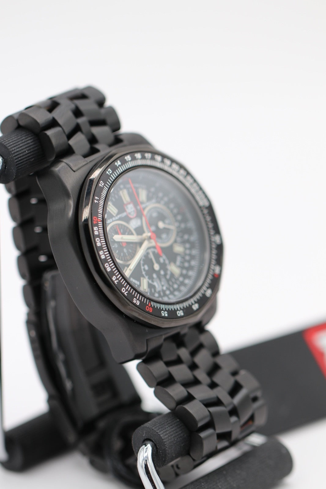 Luminox F22 Raptor 44mm Titanium 9270 Series Pilot Watch XA.9272