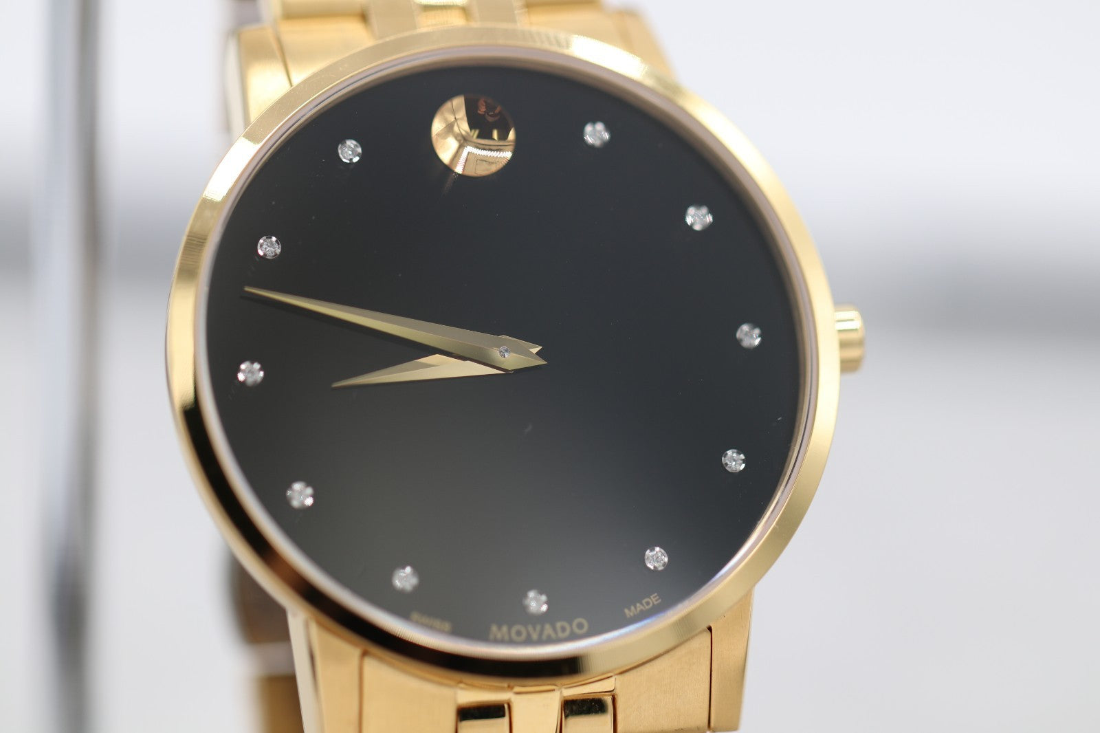 Movado Museum Series Men's Gold Tone Black Dial Diamond Quartz Watch 0607625
