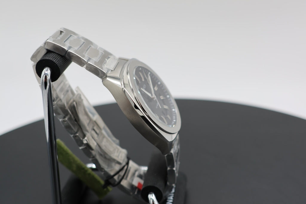 GUCCI GG2570 40MM QUARTZ STAINLESS STEEL BLK DIAL MEN'S WATCH YA142301 $1400