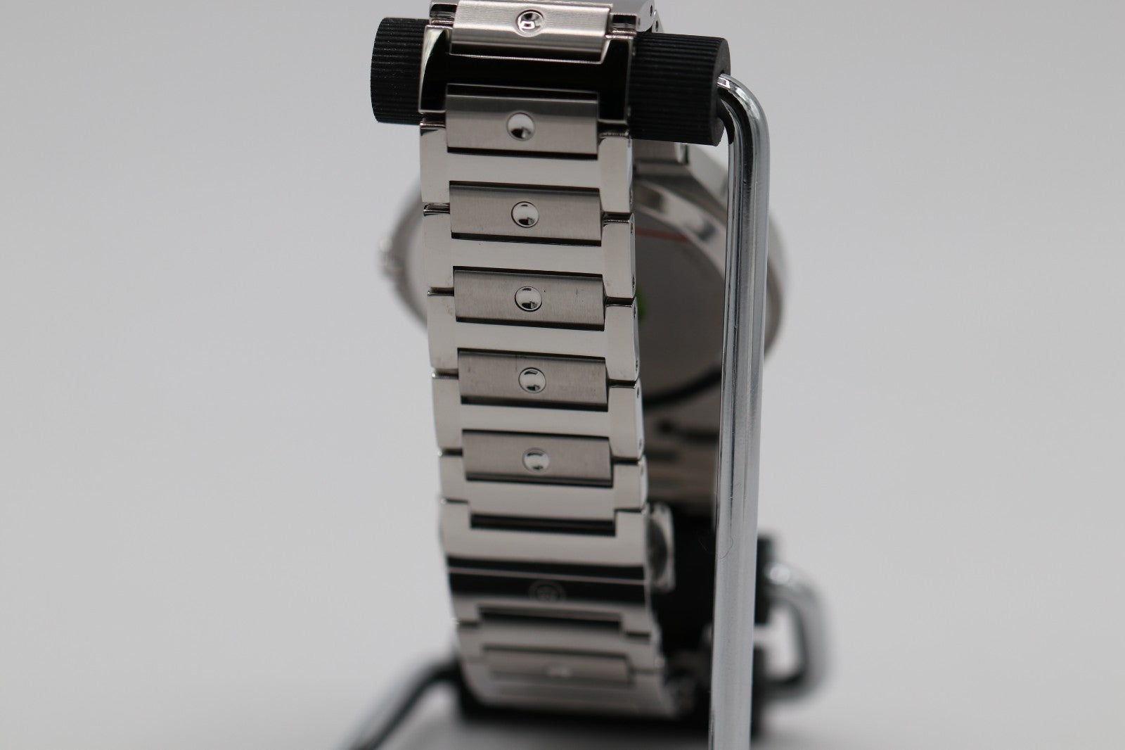 Movado S.E. Dot Accent Bracelet Watch 41mm in Silver tone Blue dial 607513 $1300