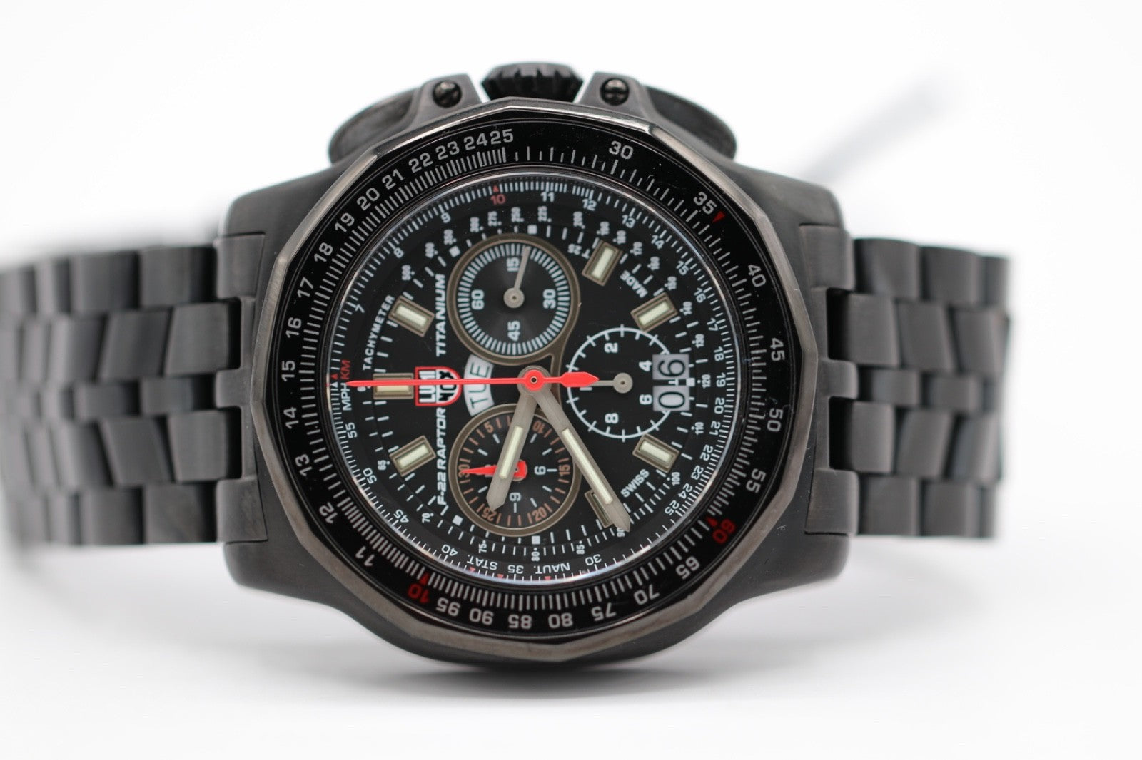 Luminox F22 Raptor 44mm Titanium 9270 Series Pilot Watch XA.9272