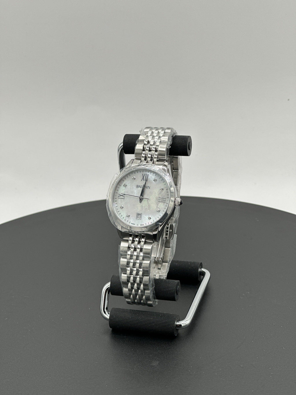 BALMAIN Women Analog Quartz Casual Watch Classic Dress Mother of Pearl Dial Wate